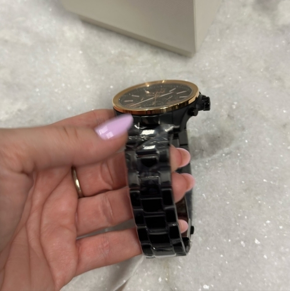 MICHAEL KORS Men's Wren Blacklon Plated Two-Tone Stainless Steel Bracelet Watch - Picture 2 of 4